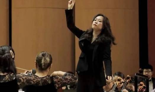 丝袜会所电影 背景音乐,迷离旋律下的欲望都市